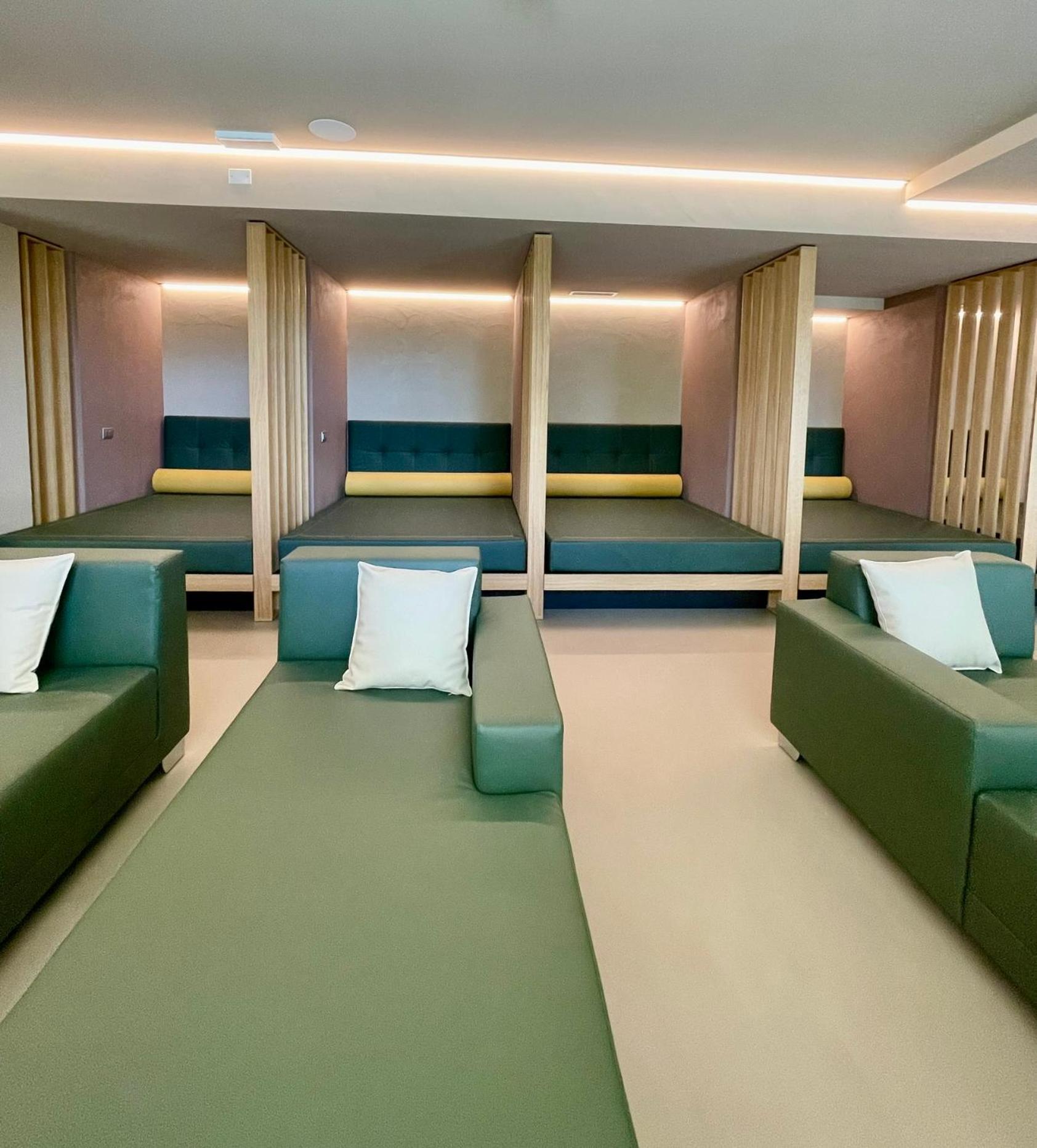 Hotel Flora Comano Terme Buitenkant foto