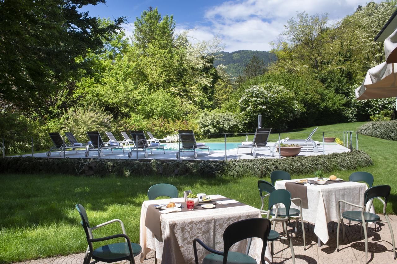 Hotel Flora Comano Terme Buitenkant foto